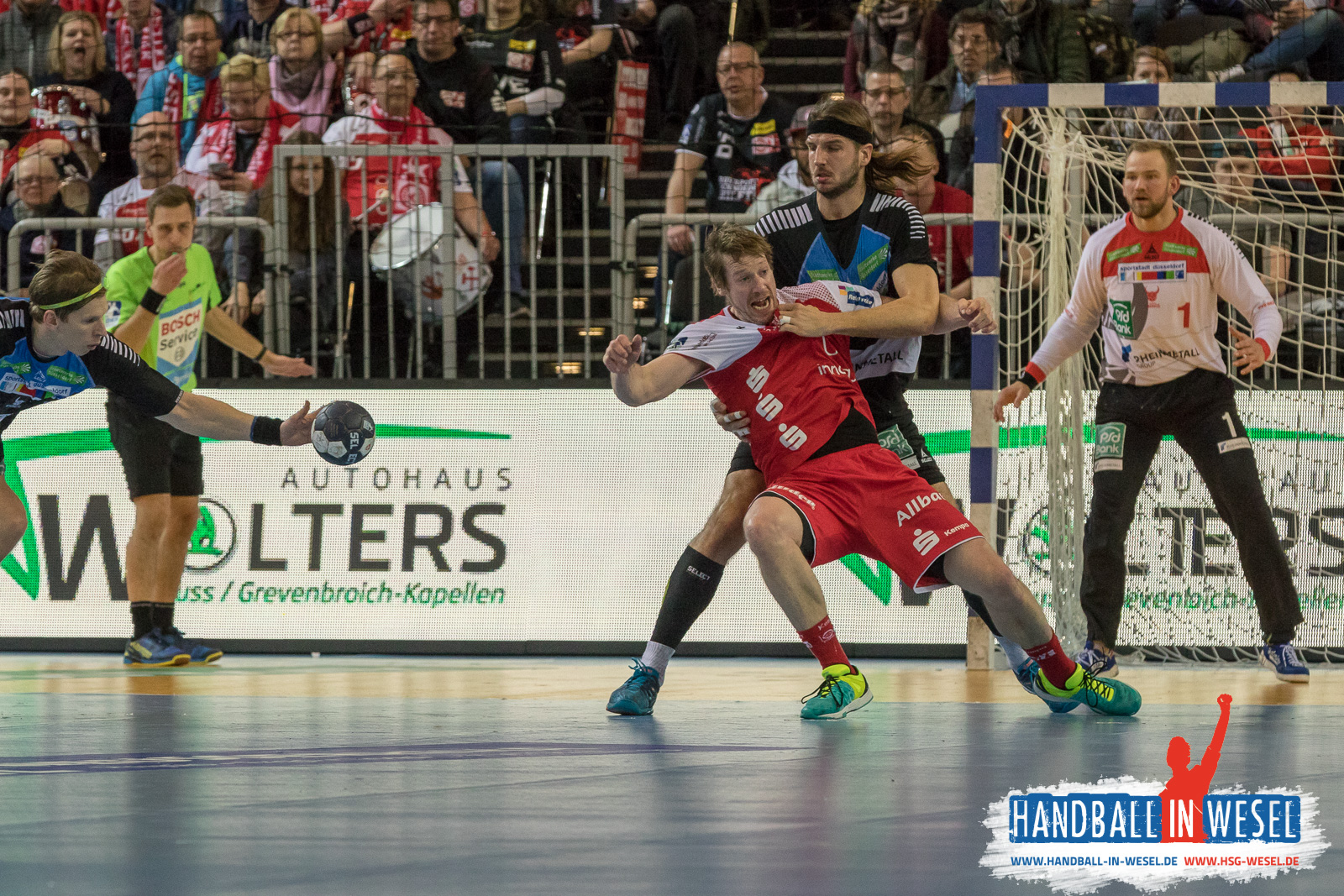 HC Rhein Vikings - TuSEM Essen 32:29 (17:14) / 2.Liga / DKB Hand